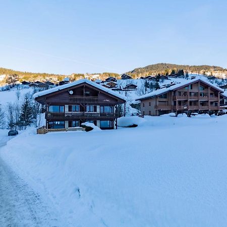 Apartment With Terrace At The Foot Of The Slopes Clusaz Zewnętrze zdjęcie