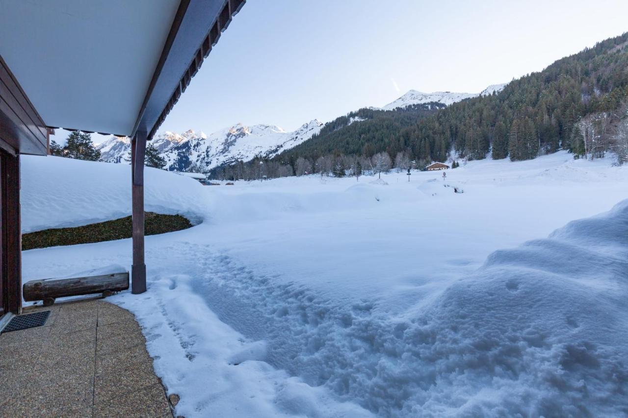 Apartment With Terrace At The Foot Of The Slopes Clusaz Zewnętrze zdjęcie